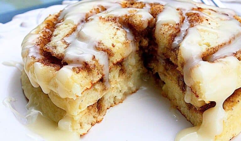 CINNAMON ROLL PANCAKE RECIPE